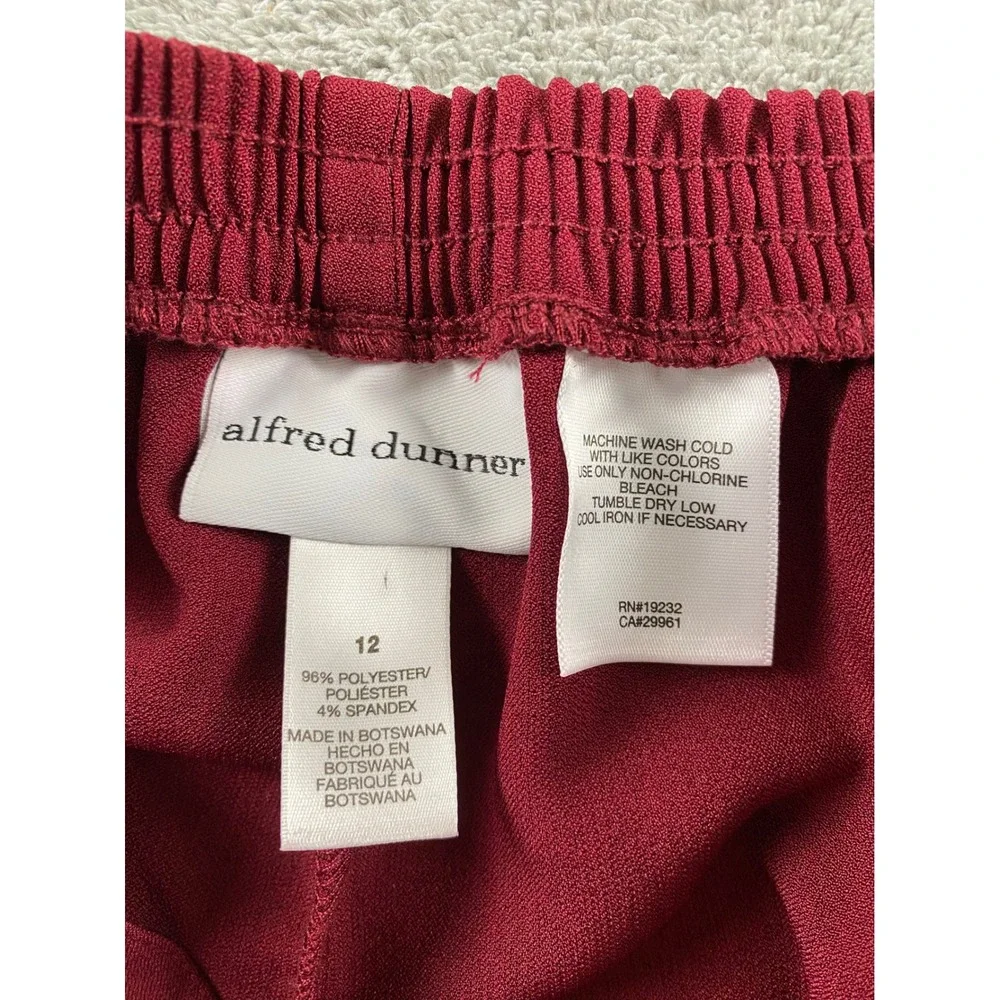 Alfred Dunner Burgundy Straight Leg Dress Pants Womens 12 Pull On Stretch Maroon